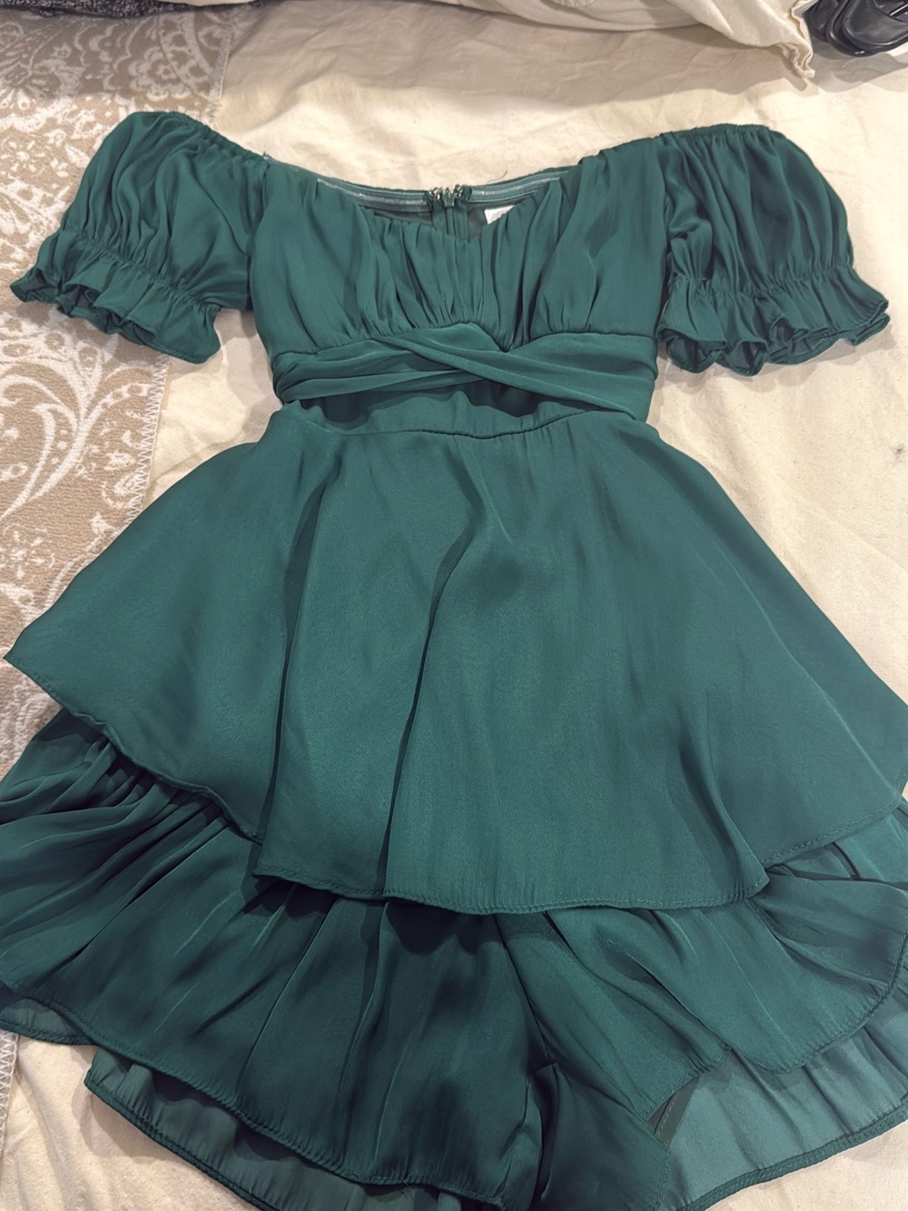 Off-Shoulder Emerald Green Mini Dress